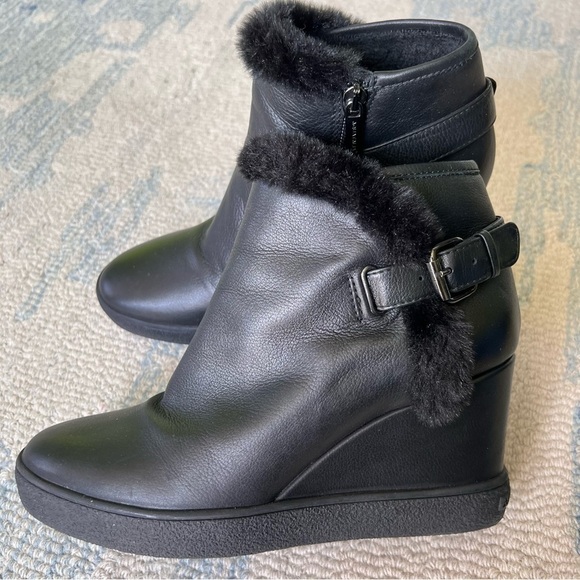 AQUATALIA LEATHER CAMERON FUR TRIM WEDGE BOOTIES SIZE 9 EUC - Picture 12 of 13